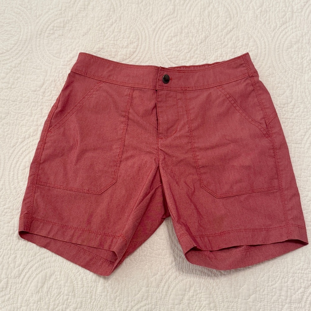 Columbia Women’s Hiking Shorts – Size 2, Coral
